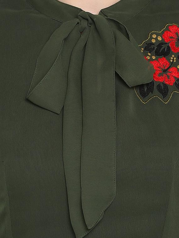 green embroidered a-line dress - 15277621 - Zoom Image - 4