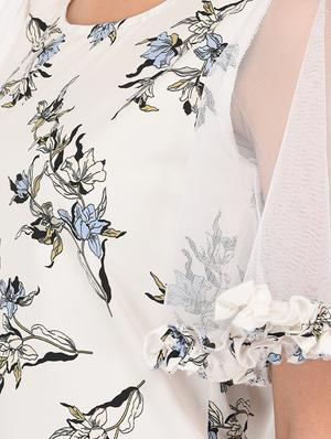 white floral crepe top - 15290652 - Standard Image - 4
