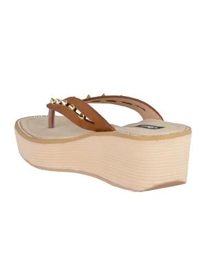 tan toe separator flip flop - 15296568 - Standard Image - 4