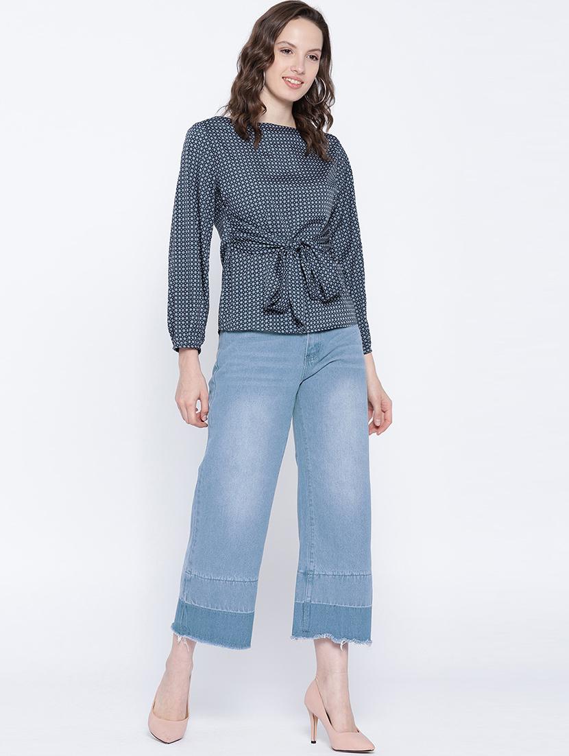 navy blue floral top - 15300791 - Zoom Image - 4