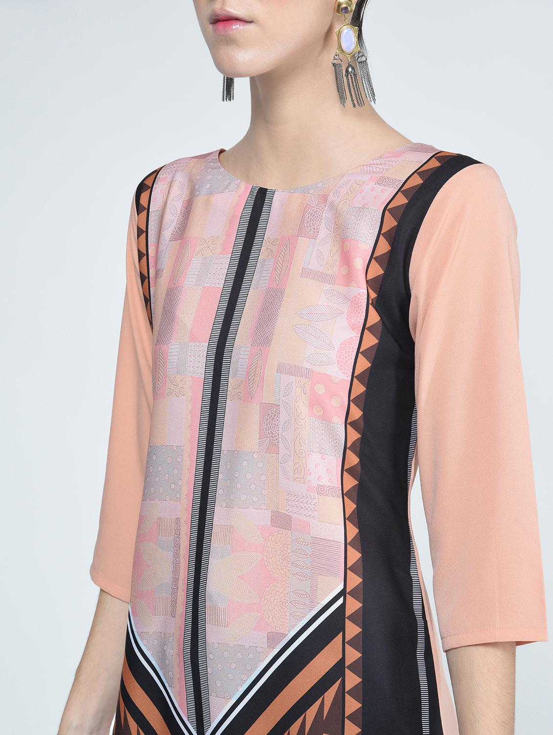 digital printed straight kurta - 15314410 - Zoom Image - 4