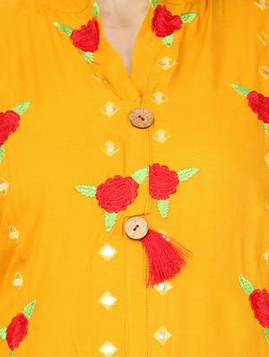 layered embroidered kurta - 15315190 - Standard Image - 4
