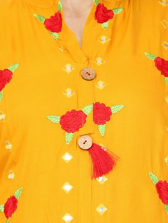 layered embroidered kurta - 15315190 - Zoom Image - 4