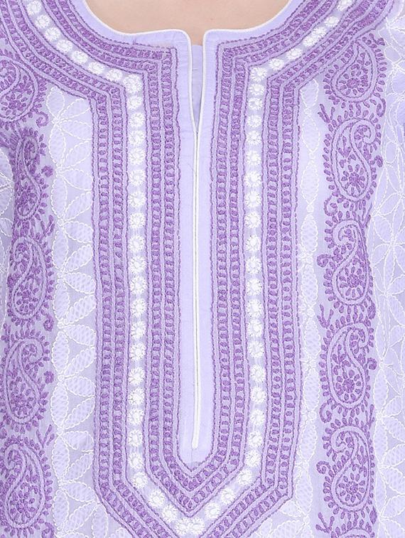 straight chikankari kurta - 15318324 - Zoom Image - 4