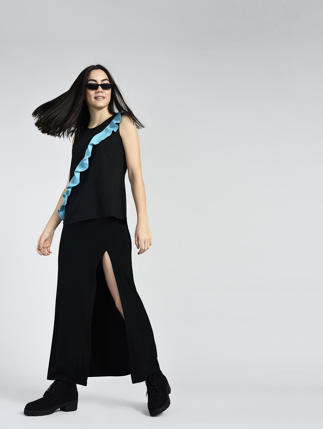 Contrasting ruffle detail top - 15334812 - Zoom Image - 4