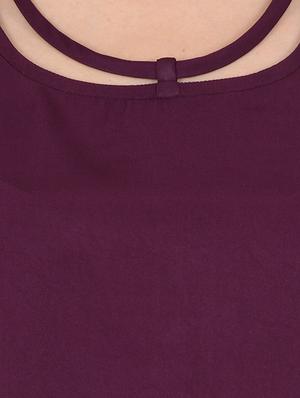 stylised neck sleeveless top - 15335888 - Standard Image - 4