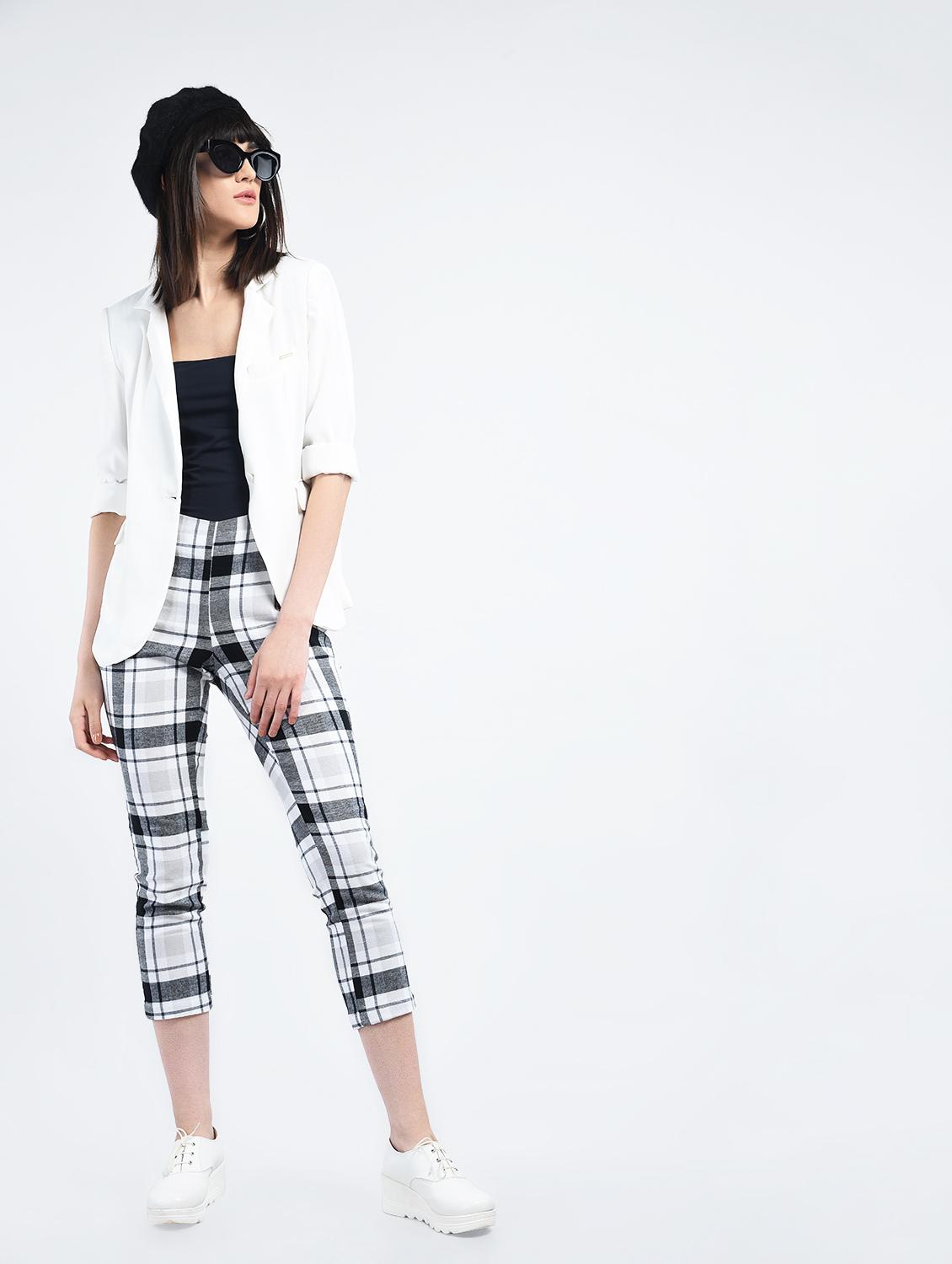 flat front checkered trouser - 15337576 - Zoom Image - 4