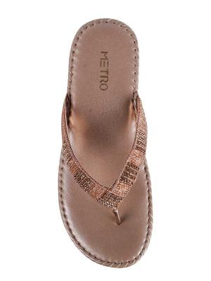 brown leather toe separator sandals - 15339447 - Standard Image - 4