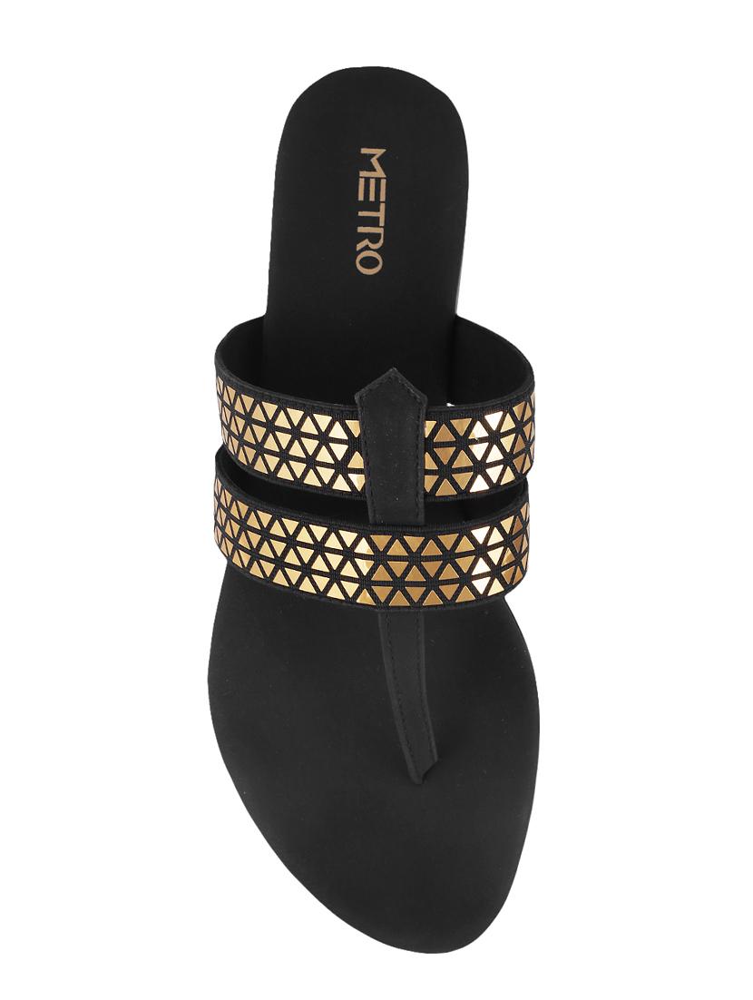black leatherette toe separator sandals - 15339576 - Zoom Image - 4