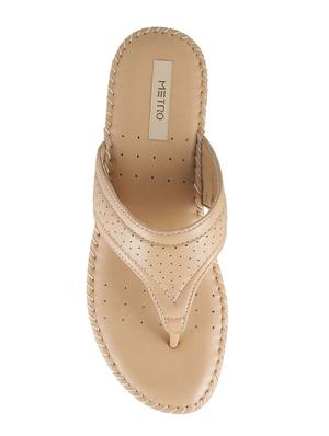 beige leather slippers flip flops - 15339636 - Standard Image - 4