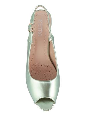 green back strap sandals - 15339803 - Standard Image - 4