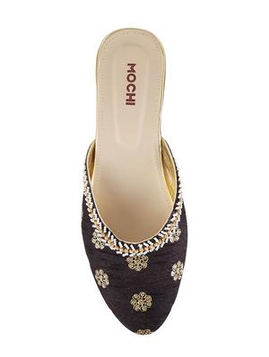 black faux leather slip on jutis & mojaris - 15339899 - Standard Image - 4