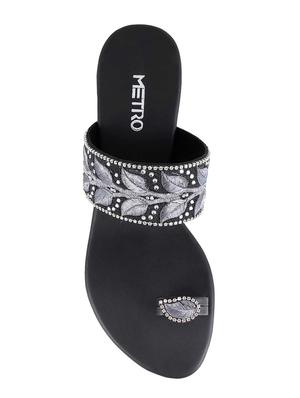black one toe sandals - 15339937 - Standard Image - 4