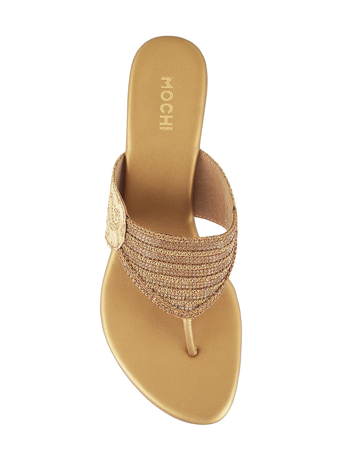 gold leatherette toe separator sandals - 15339944 - Zoom Image - 4