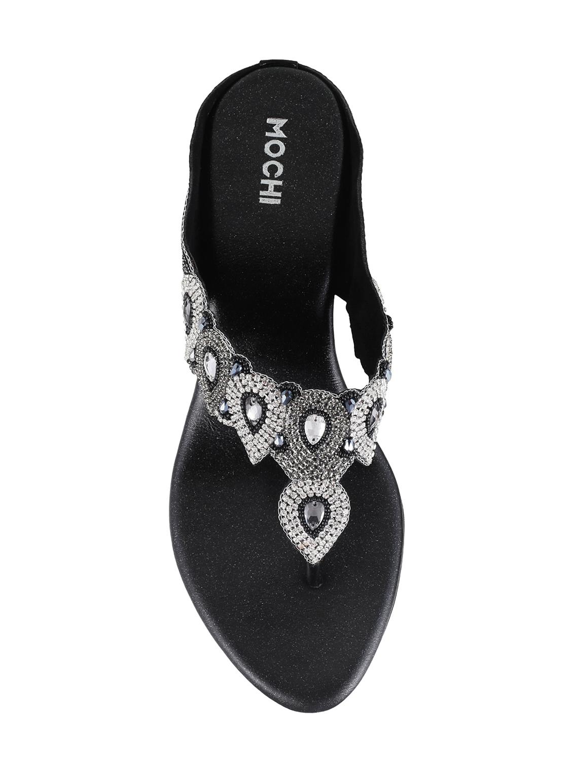 black leatherette toe separator sandals - 15339945 - Zoom Image - 4