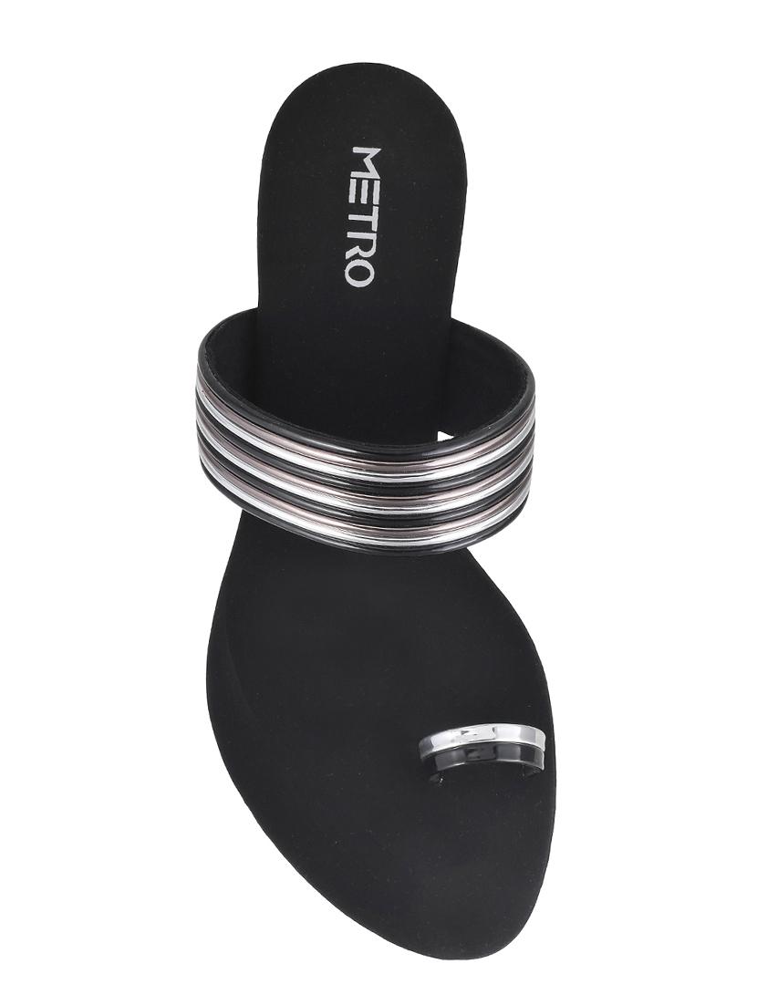 black one toe sandals - 15339964 - Zoom Image - 4