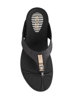 black faux leather toe separator sandals - 15339987 - Standard Image - 4