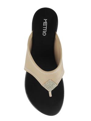 beige toe separator slippers - 15339995 - Standard Image - 4