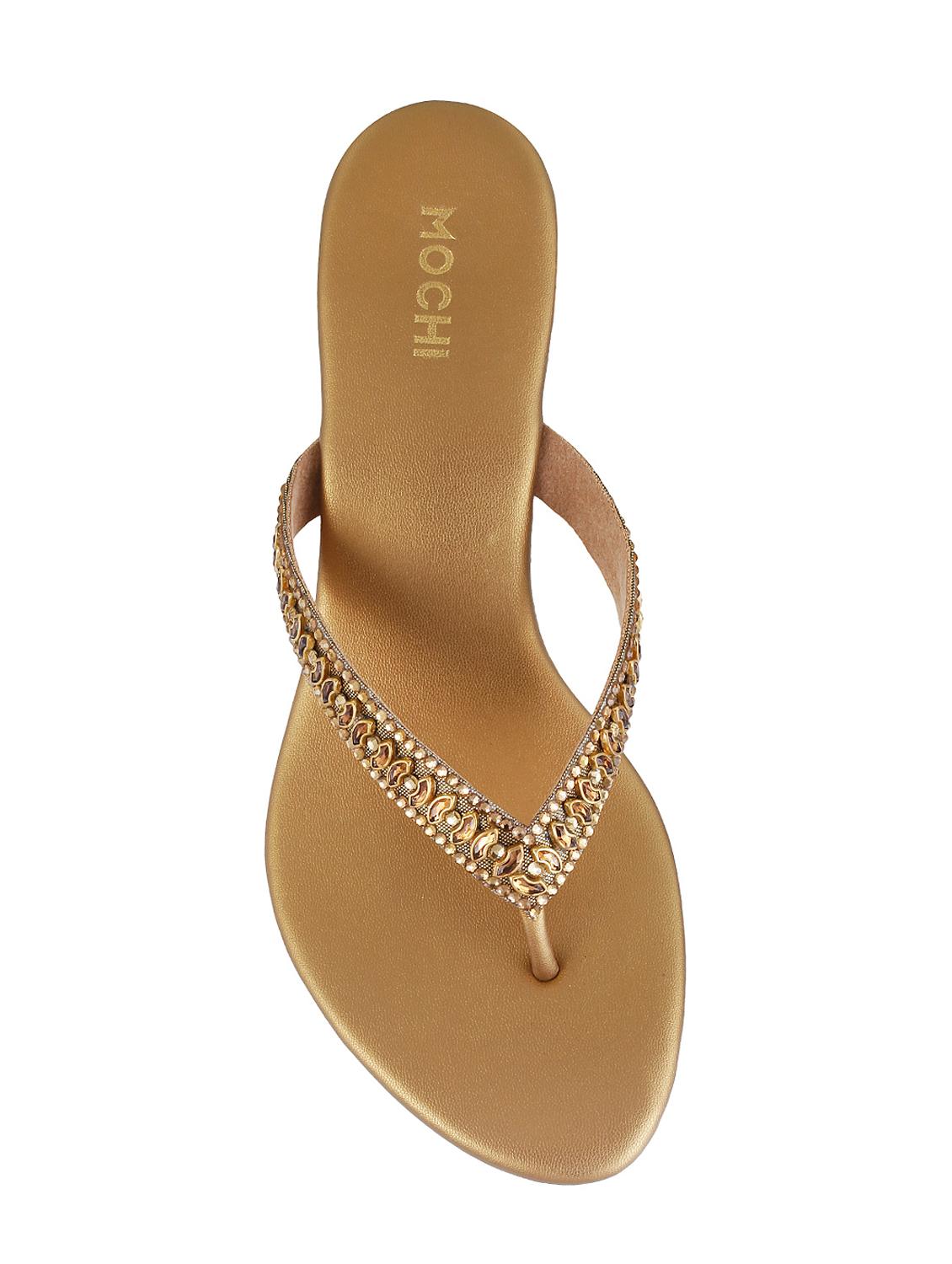 gold leatherette toe separator sandals - 15340020 - Zoom Image - 4