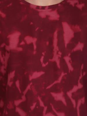 maroon cotton washed t-shirt - 15341464 - Standard Image - 4