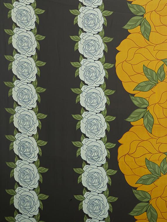 floral printed saree with blouse - 15341514 - Zoom Image - 4