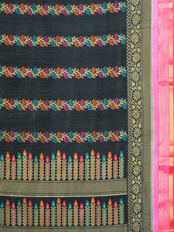 floral printed black saree with blouse - 15341520 - Zoom Image - 4
