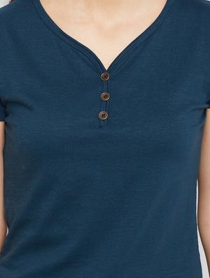 v-neck solid tee - 15345256 - Standard Image - 4