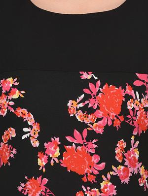 straight floral kurta - 15345547 - Standard Image - 4