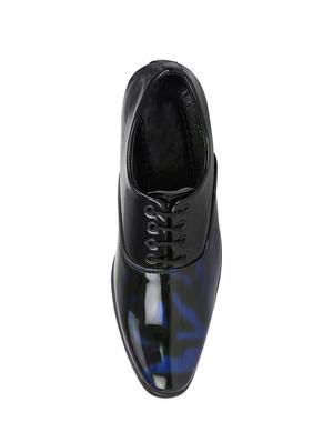 black Patent Leather lace-up oxford - 15351145 - Standard Image - 4