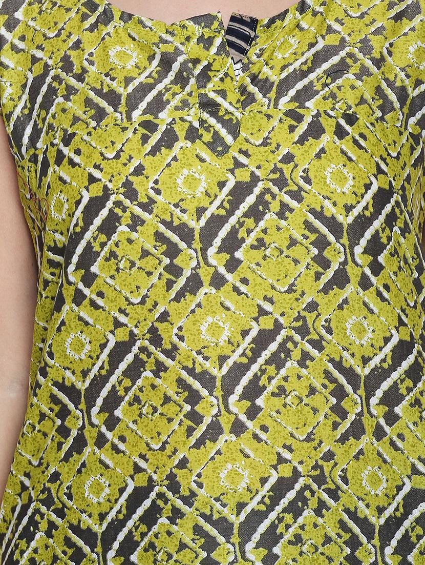 printed straight kurta - 15353870 - Zoom Image - 4
