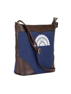 blue leatherette (pu) combo sling bag - 15361442 - Standard Image - 4