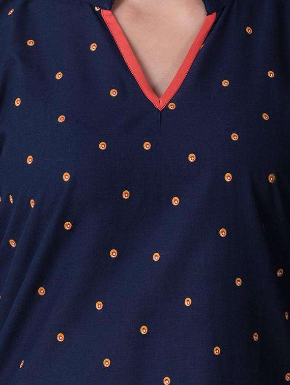 blue cotton straight kurti - 15362688 - Zoom Image - 4