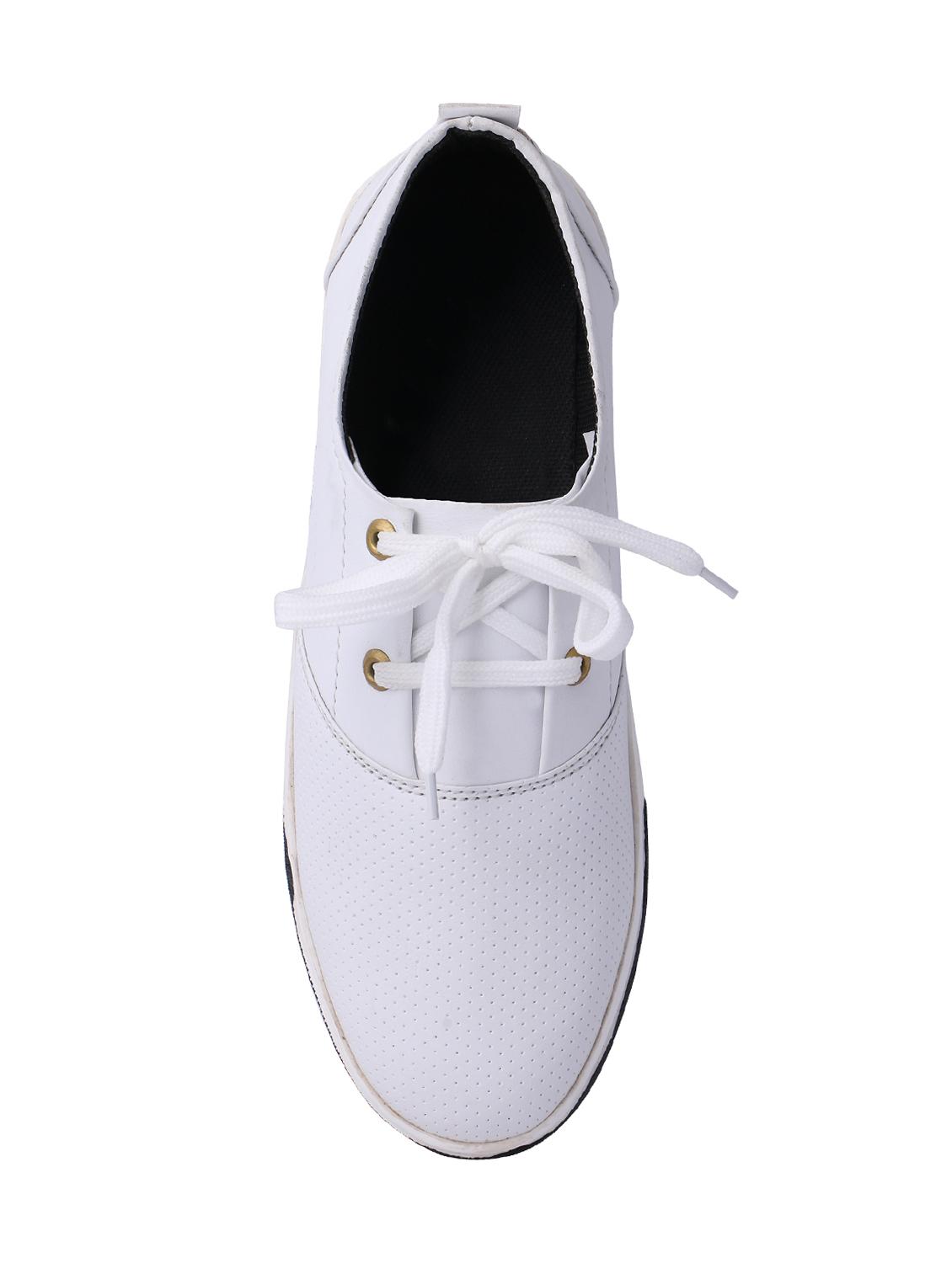 white leatherette lace up sneaker - 15363930 - Zoom Image - 4