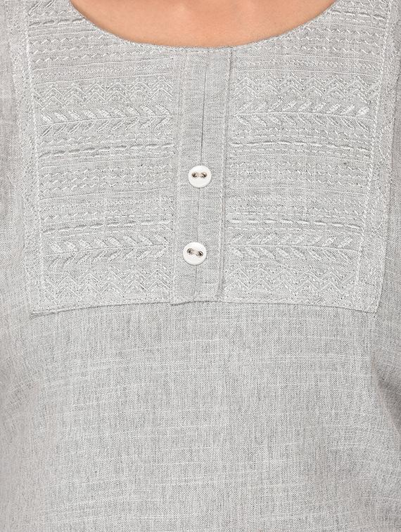 straight embroidered kurta - 15411187 - Zoom Image - 4