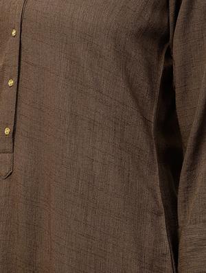 brown straight kurta - 15413457 - Standard Image - 4