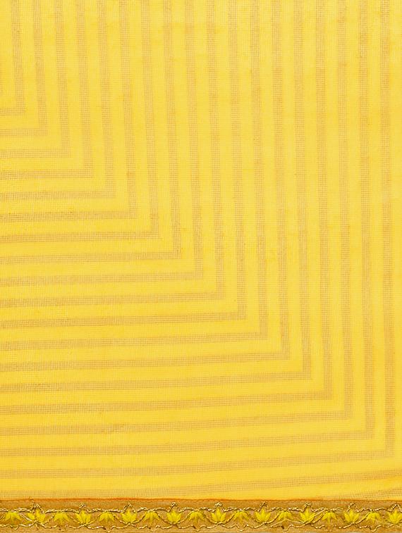 striped bordered saree with blouse - 15414836 - Zoom Image - 4