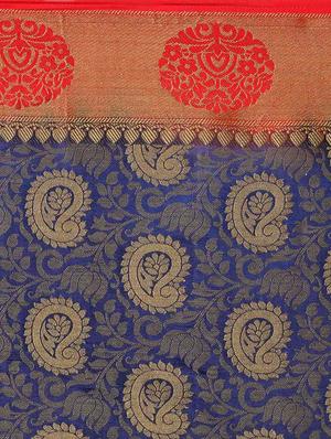 Golden paisley zari kanjivaram saree with blouse - 15415211 - Standard Image - 4