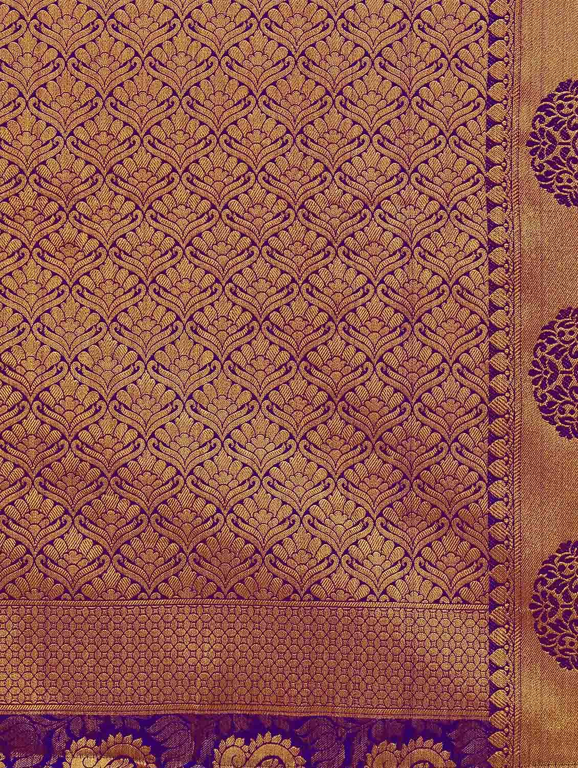 Golden paisley zari kanjivaram saree with blouse - 15415212 - Zoom Image - 4