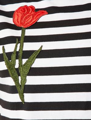 rose patch striped boxy top - 15419066 - Standard Image - 4