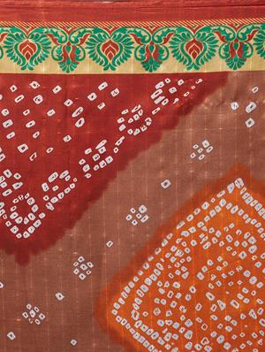 Contrast bordered bandhani saree with blouse - 15419482 - Standard Image - 4