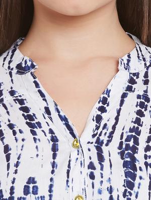 Tie and dye button down hi-lo tunic - 15419514 - Standard Image - 4