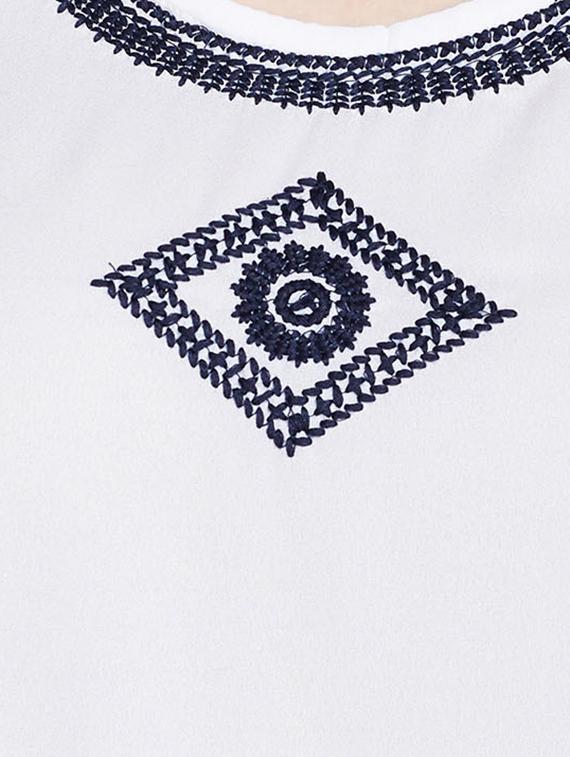 raglan sleeved embroidered plus tunic - 15431295 - Zoom Image - 4
