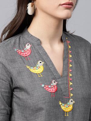 Embroidered patch work kurta - 15440553 - Standard Image - 4