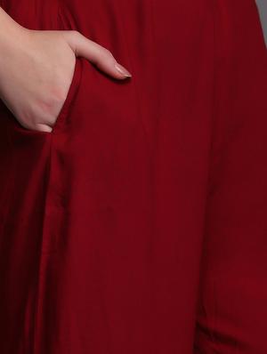 red viscose straight palazzo - 15445106 - Standard Image - 4