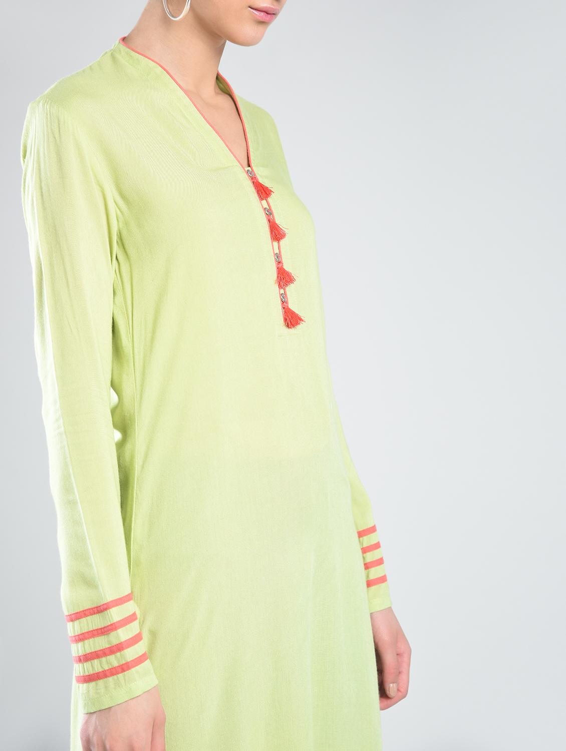 straight kurta with tassels - 15448002 - Zoom Image - 4