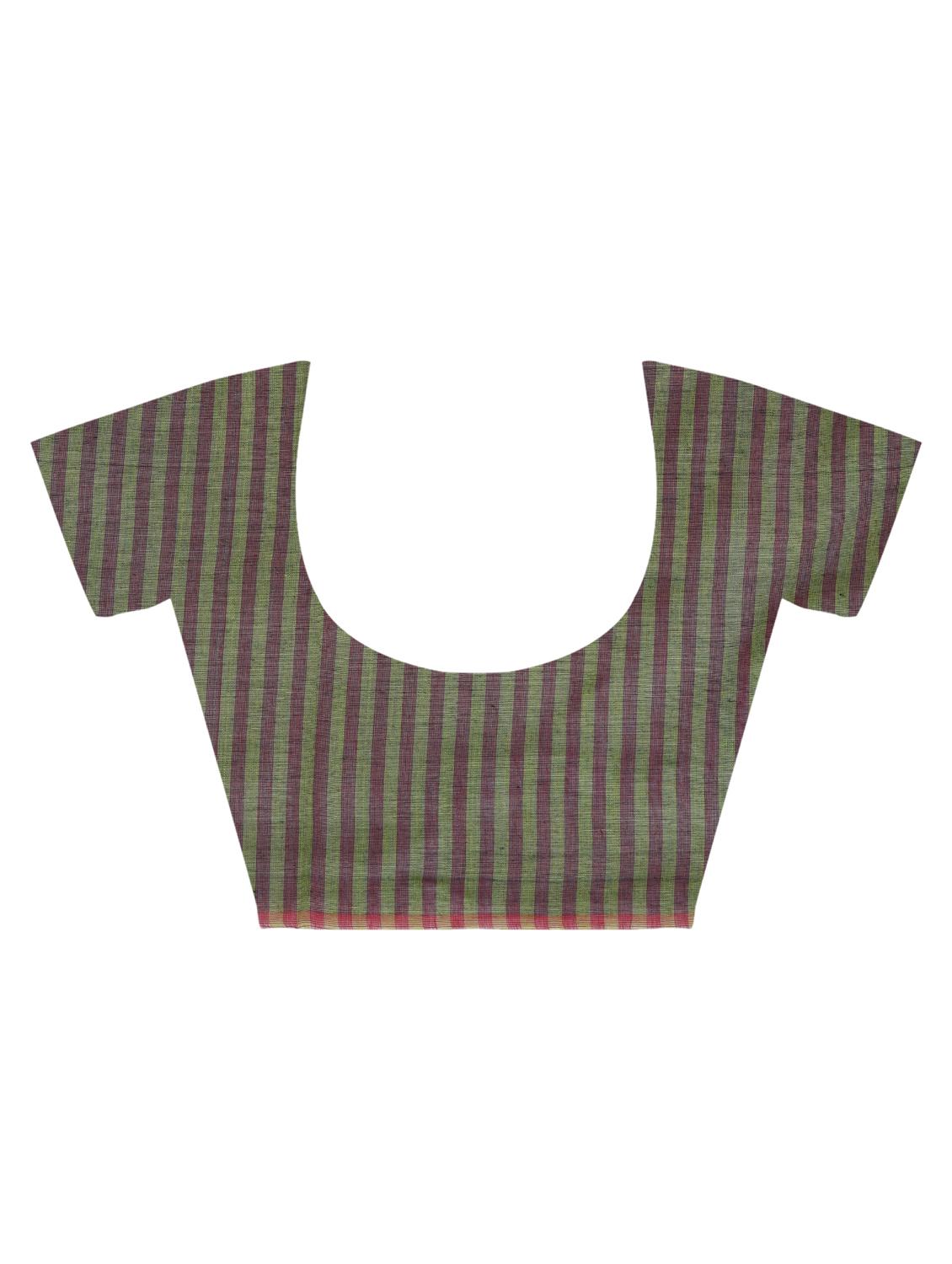 contrast pallu checkered jamdani saree with blouse - 15452413 - Zoom Image - 4