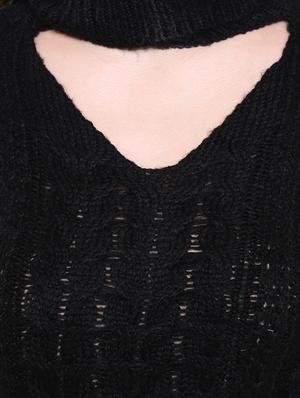 cable knit cutout detail pullover - 15455429 - Standard Image - 4