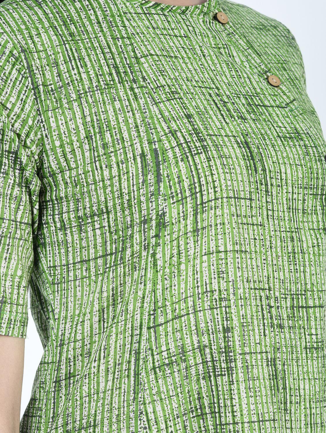 a-line checkered kurta - 15460152 - Zoom Image - 4
