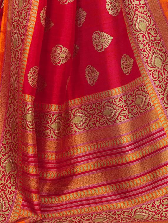 golden printed saree with blouse - 15463369 - Zoom Image - 4