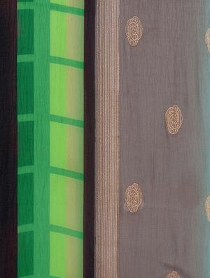 geometrical foil printed saree with blouse - 15474143 - Standard Image - 4